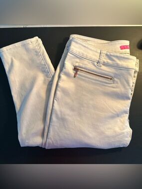 Tinseltown Cream Skinny Jeans with Zip Detail